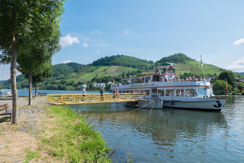 Panorama-Cafe Moselgarten Альф Экстерьер фото